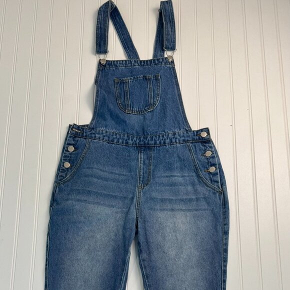 Boohoo Medium Wash Denim Overalls Ruffle Hem K26 - Picture 5 of 7